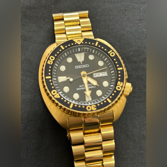 Seiko Gold Turtle Authentic - Picture 3 of 10